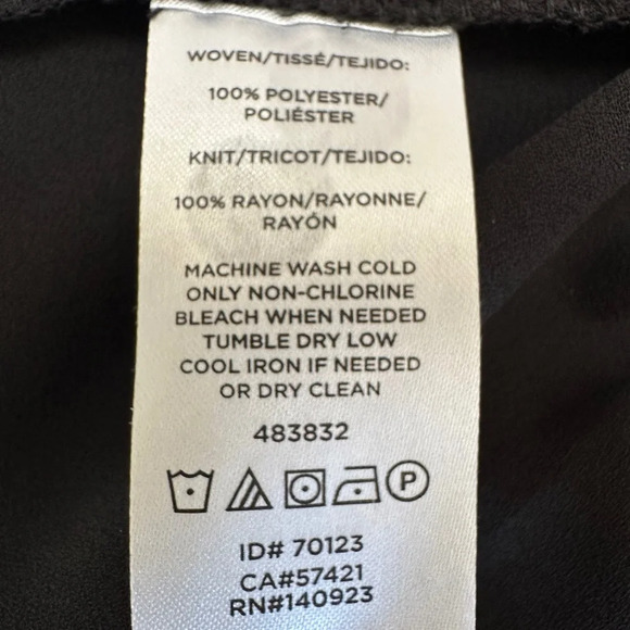 Woman's Loft Long Sleeve Black Blouse Ruffle Hem Size M 100% polyester - Picture 6 of 6